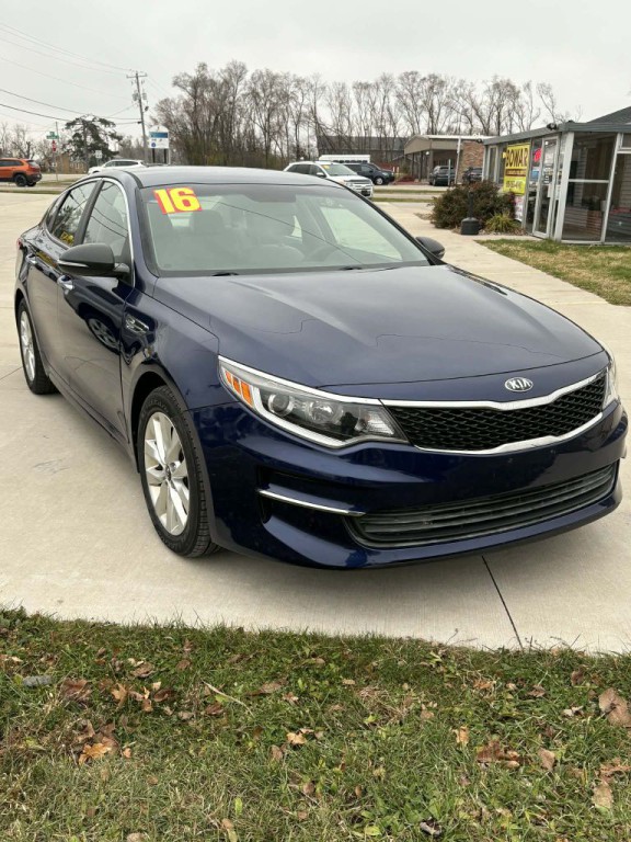 2016 Kia Optima Image 1