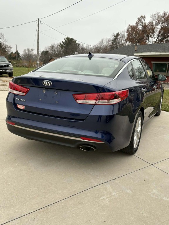 2016 Kia Optima Image 2