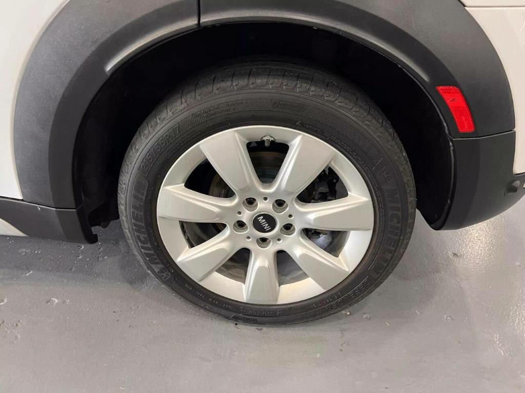 2019 MINI Countryman Image 11