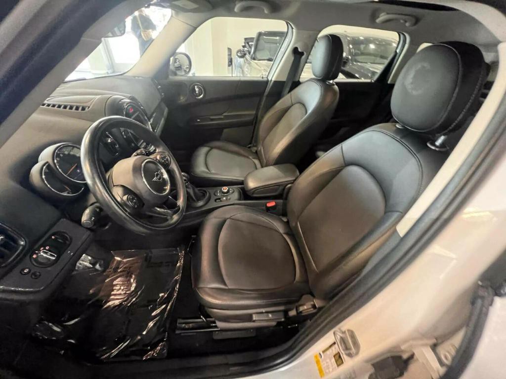 2019 MINI Countryman Image 13