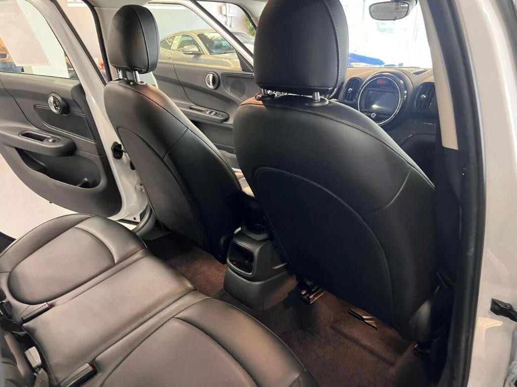 2019 MINI Countryman Image 27