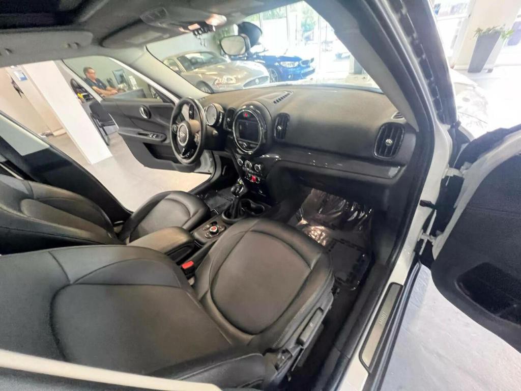 2019 MINI Countryman Image 30