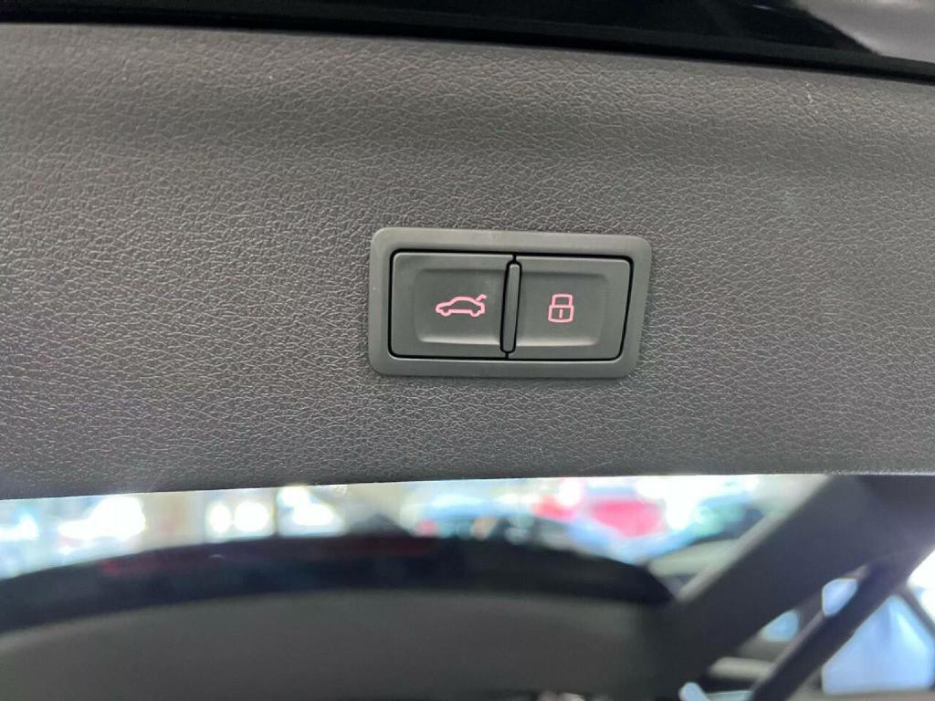 2018 Audi Q3 Image 19