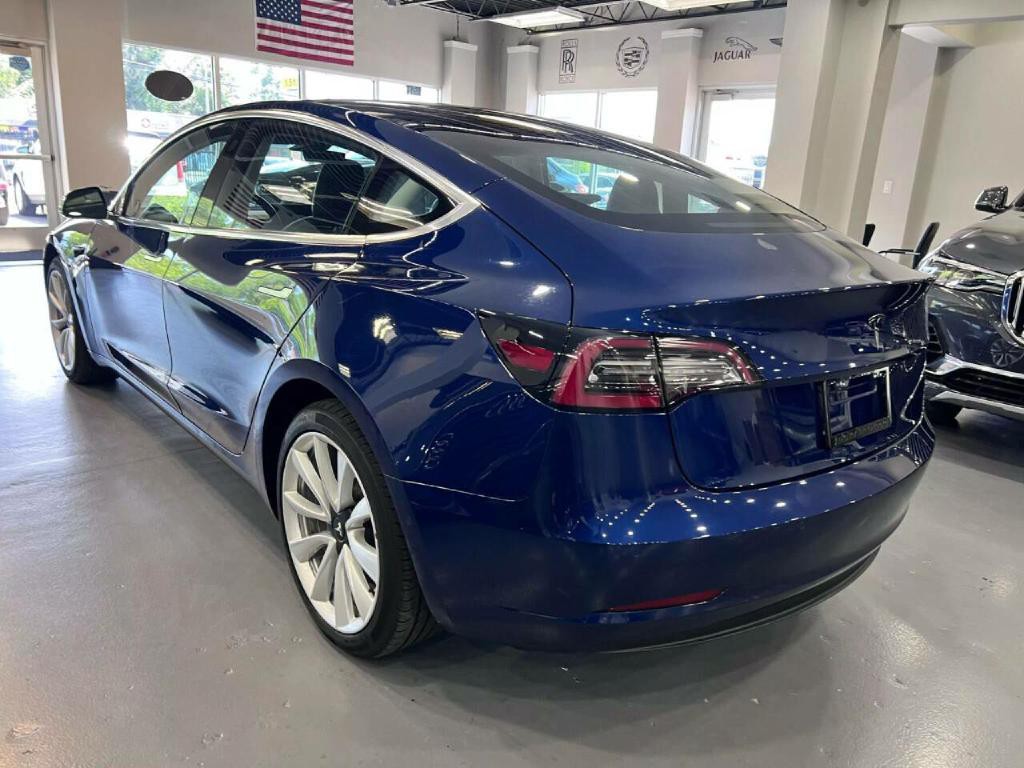 2018 Tesla Model 3 Image 5