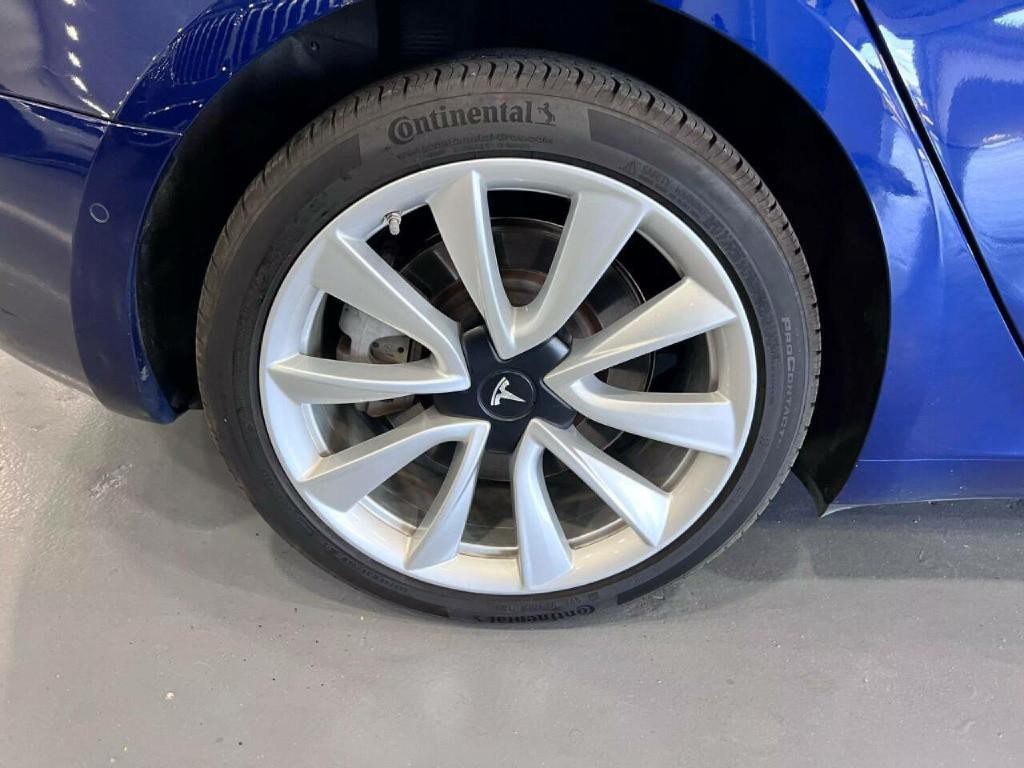 2018 Tesla Model 3 Image 10