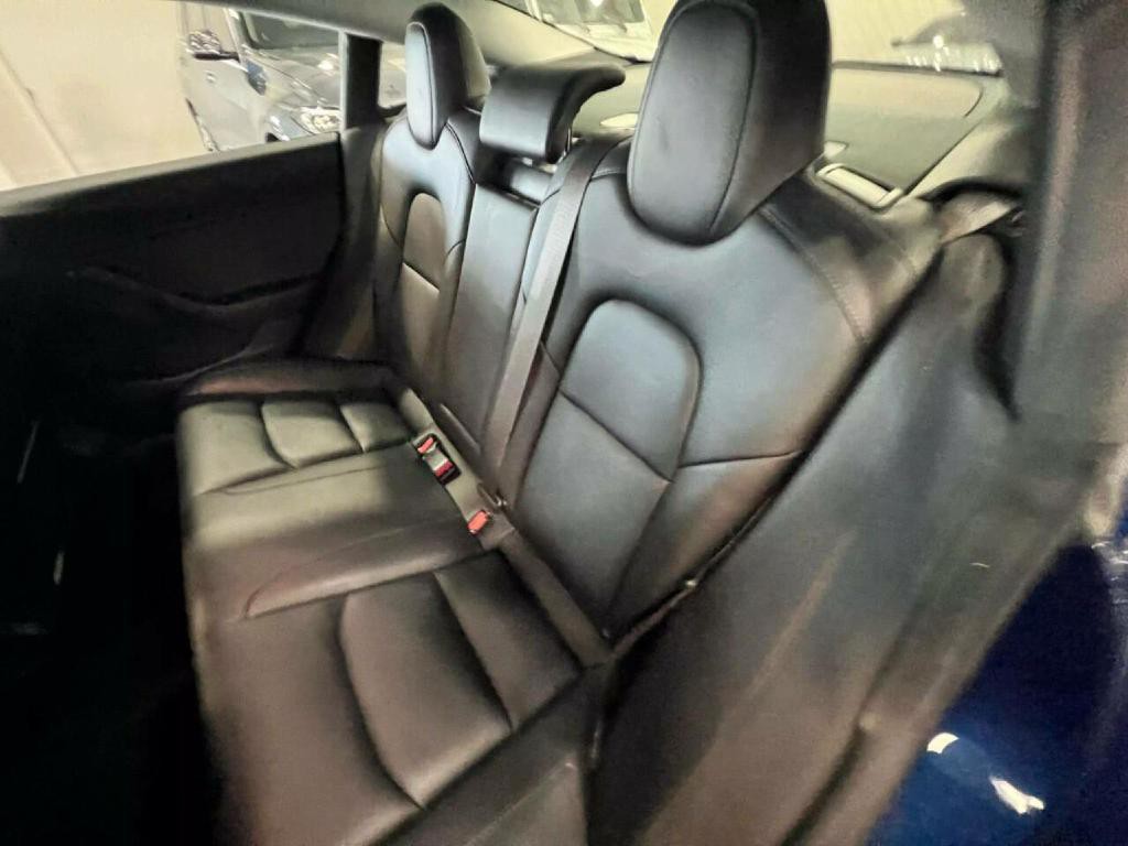 2018 Tesla Model 3 Image 21