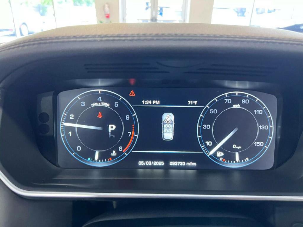 2015 Land Rover Range Rover Image 25