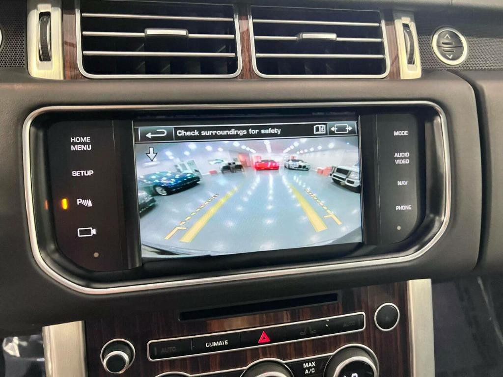 2015 Land Rover Range Rover Image 26
