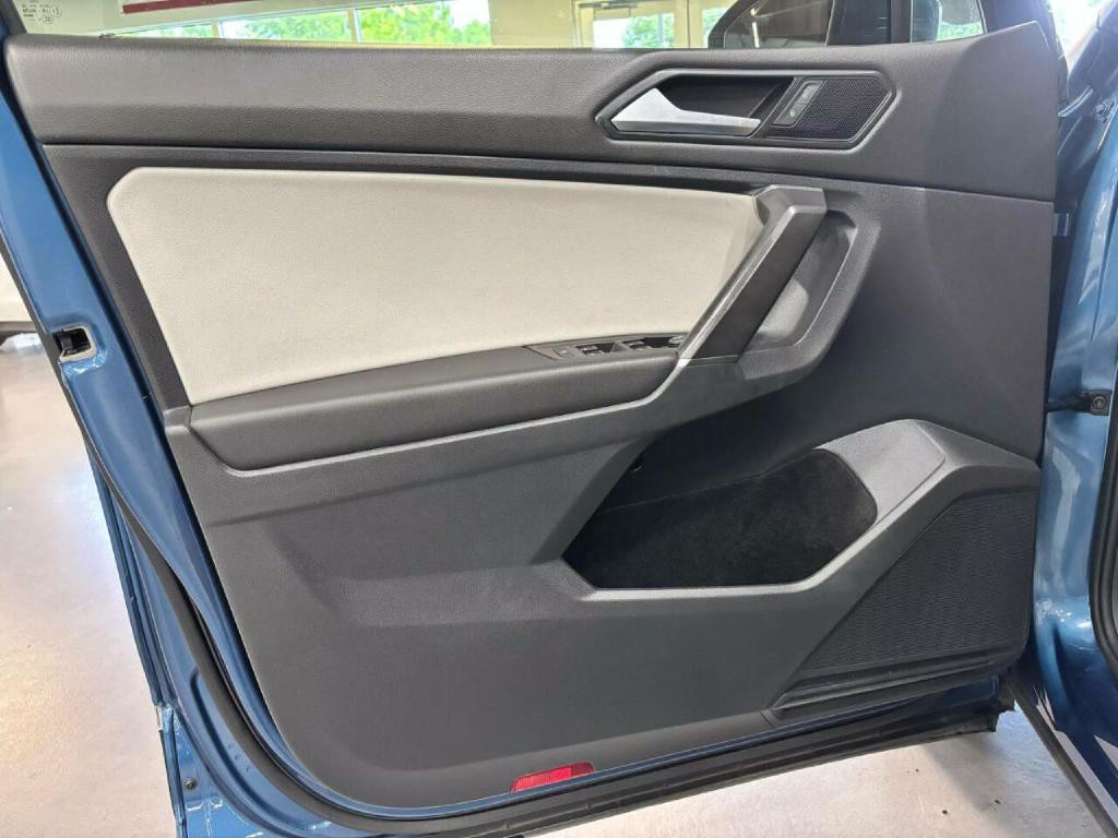 2018 Volkswagen Tiguan Image 24