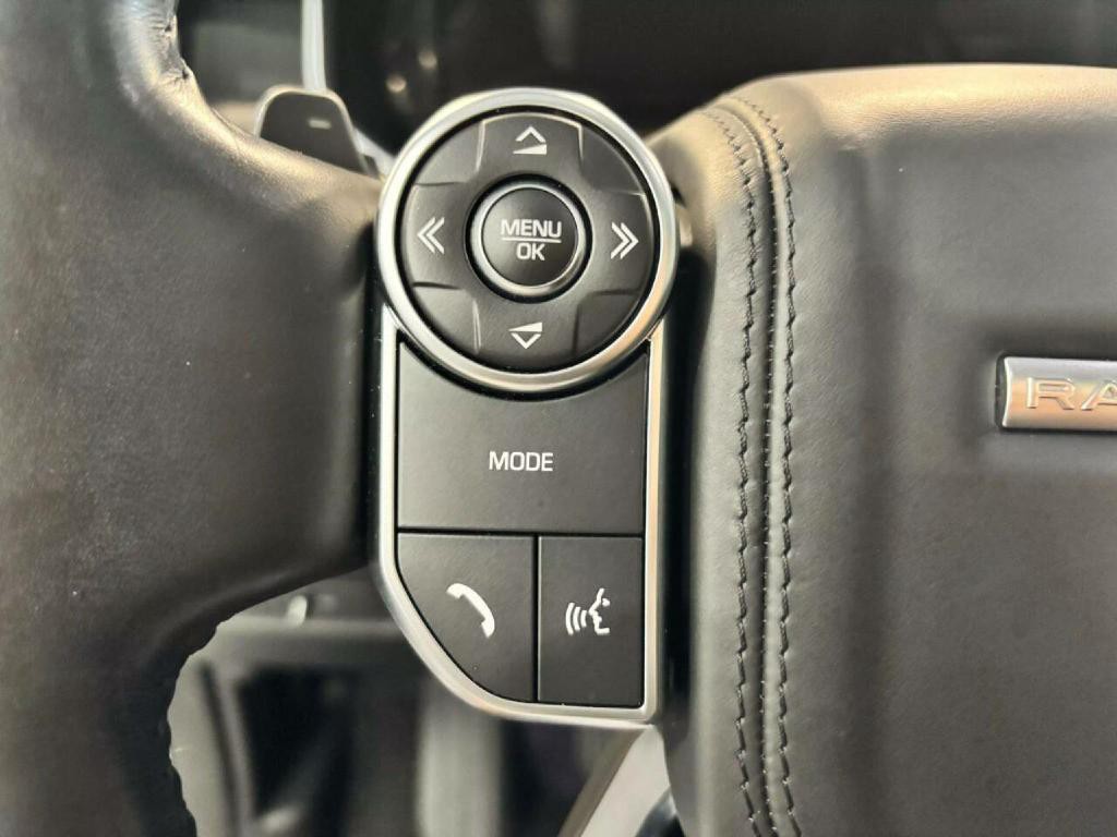 2017 Land Rover Range Rover Image 24