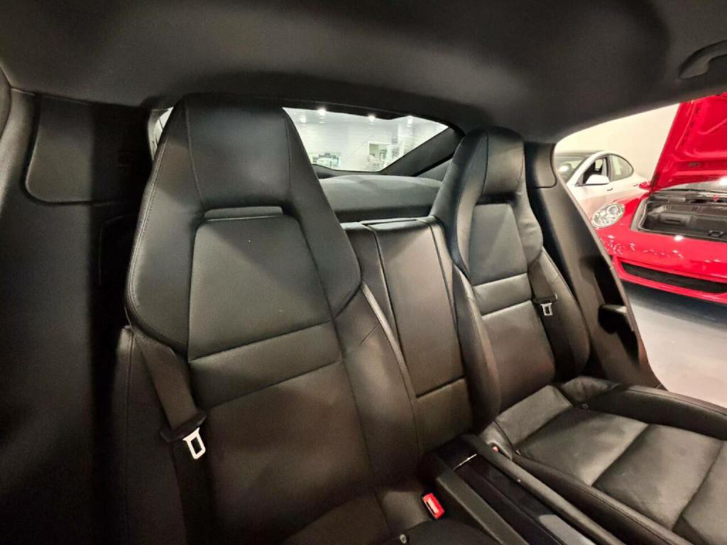 2014 Porsche Panamera Image 16