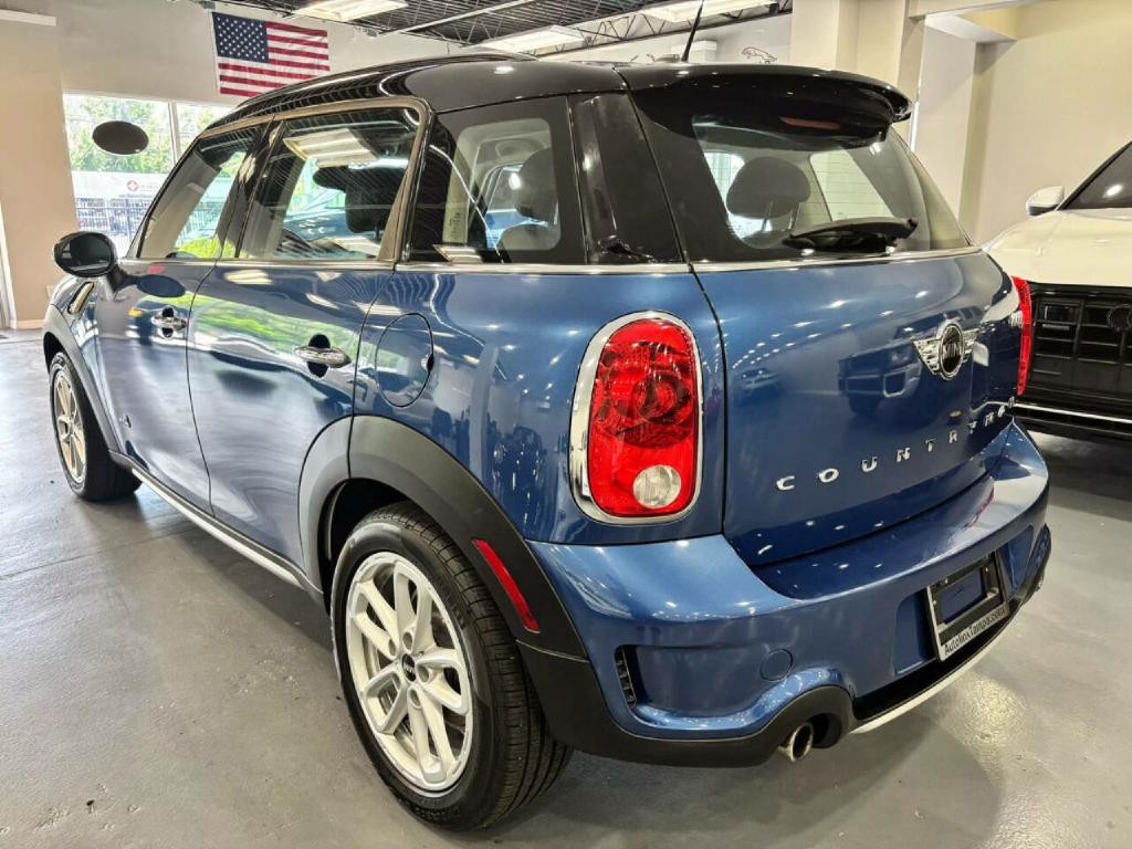 2015 MINI Countryman Image 5