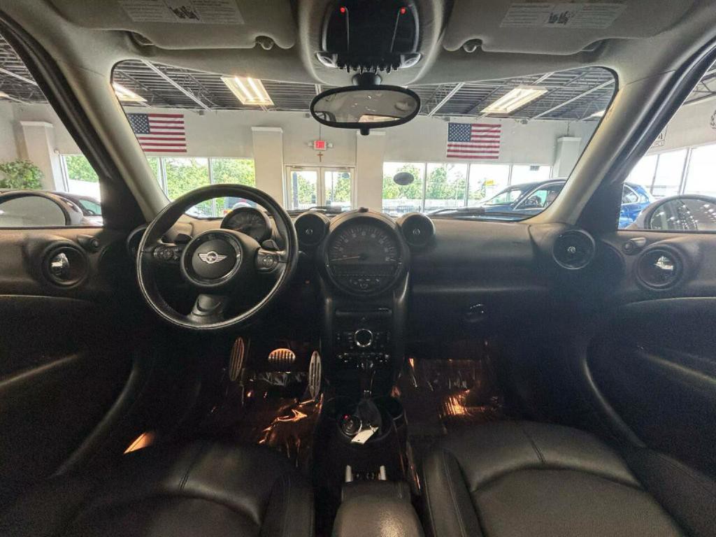2015 MINI Countryman Image 20