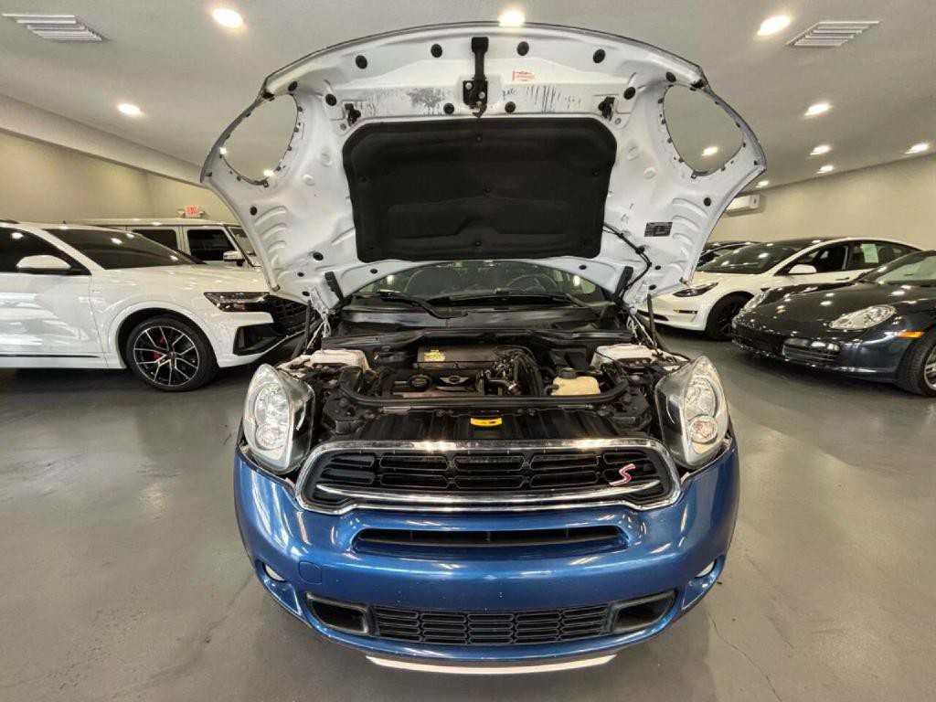 2015 MINI Countryman Image 33