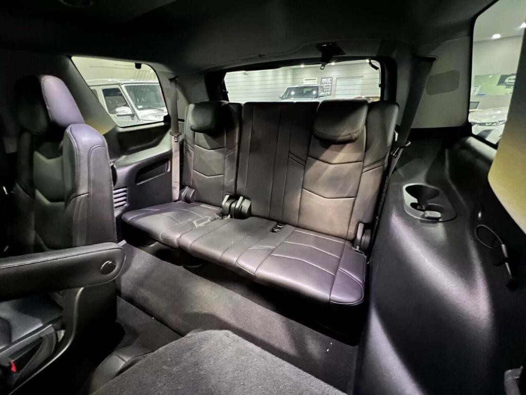 2019 Cadillac Escalade Image 19