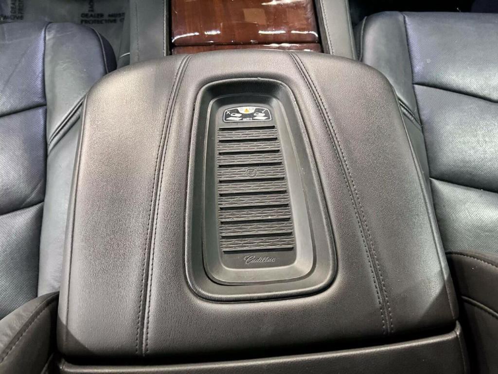 2019 Cadillac Escalade Image 25