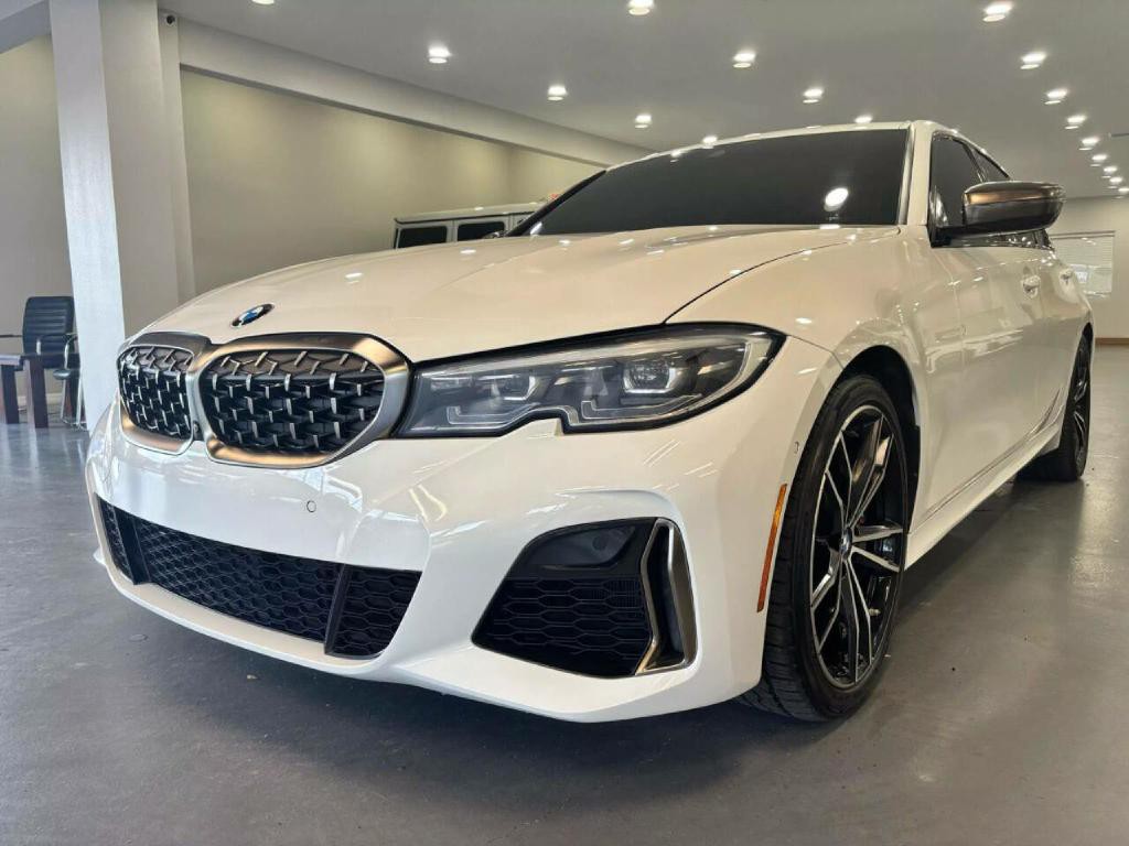 2020 BMW 3 Series Image 3
