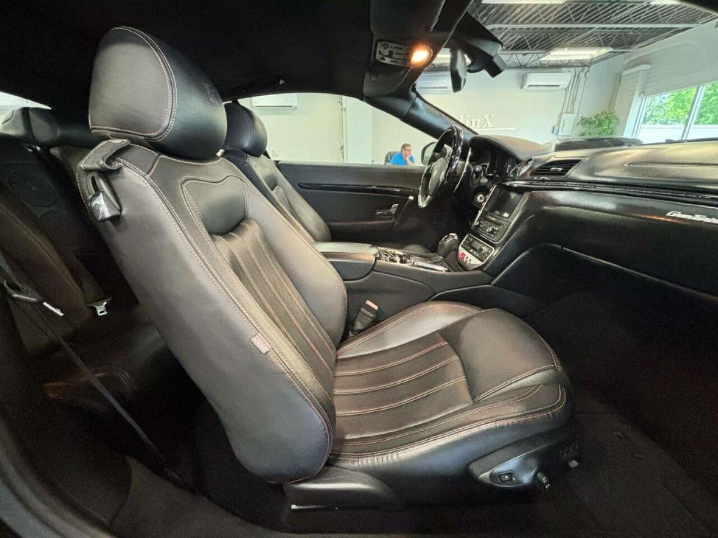 2010 Maserati GranTurismo Image 15