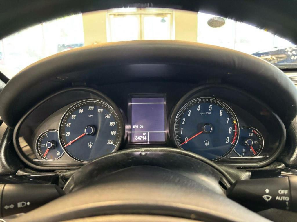 2010 Maserati GranTurismo Image 21