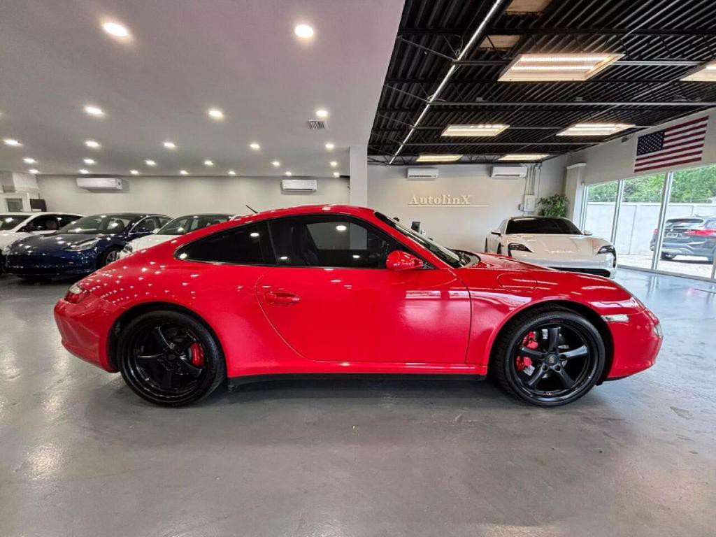 2007 Porsche 911 Image 9