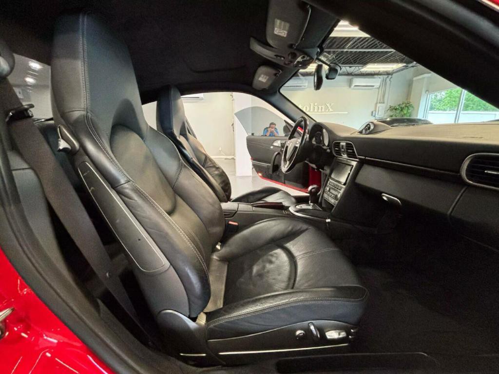 2007 Porsche 911 Image 19