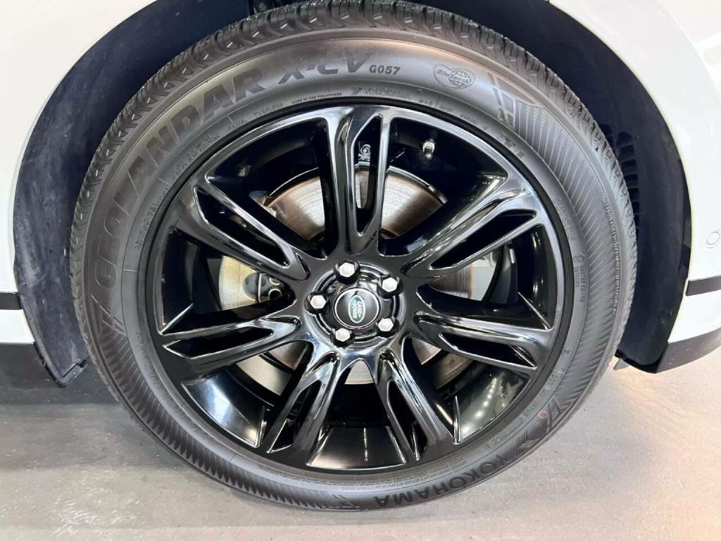 2019 Land Rover Range Rover Image 36