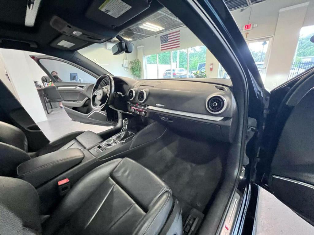 2017 Audi S3 Image 29
