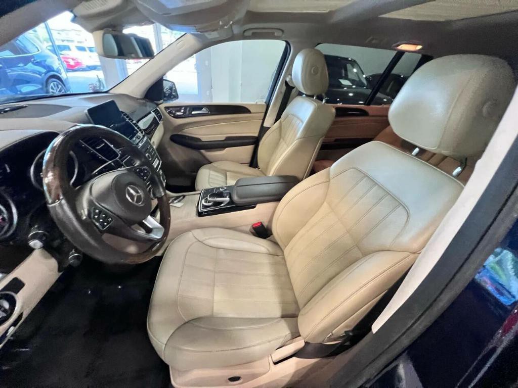 2017 Mercedes-Benz GLS-Class Image 8