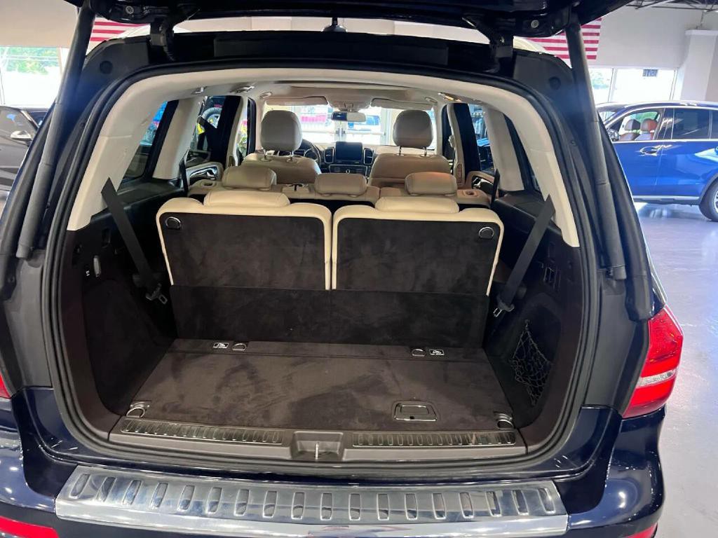 2017 Mercedes-Benz GLS-Class Image 21