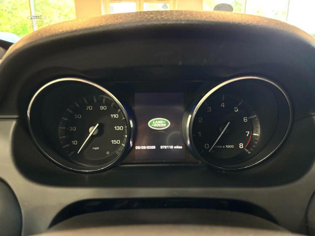 2016 Land Rover Discovery Sport Image 20