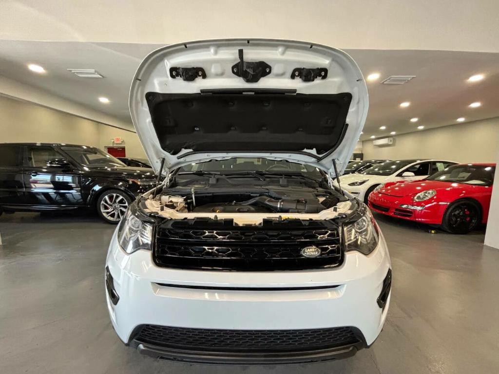 2016 Land Rover Discovery Sport Image 29