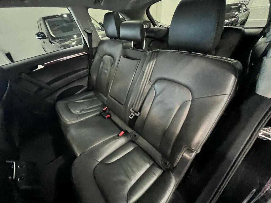2015 Audi Q7 Image 13