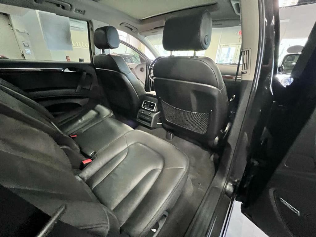 2015 Audi Q7 Image 27