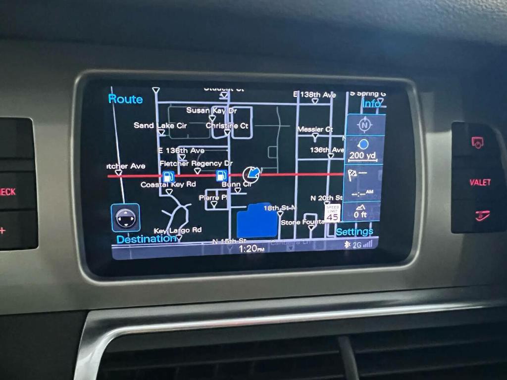 2015 Audi Q7 Image 32
