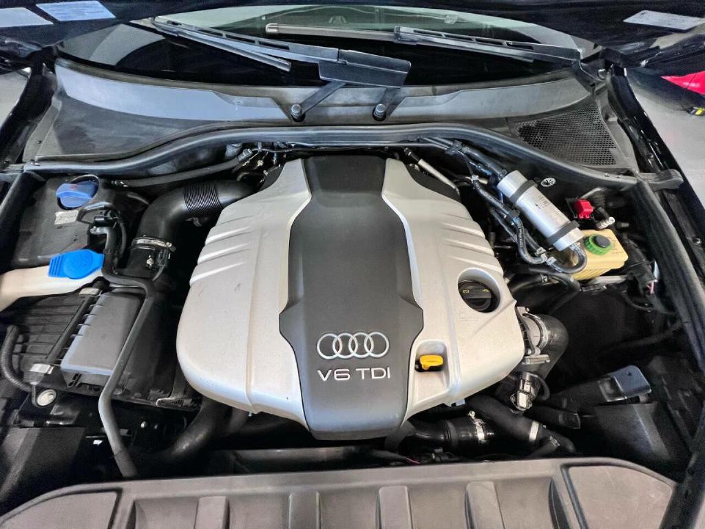 2015 Audi Q7 Image 36