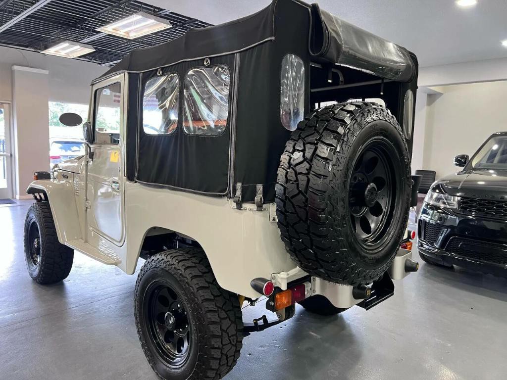 1980 Toyota Land Cruiser Image 6