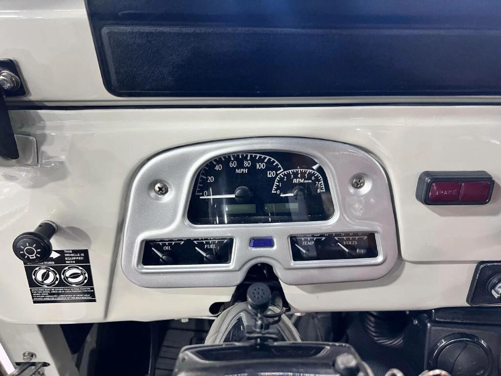 1980 Toyota Land Cruiser Image 28