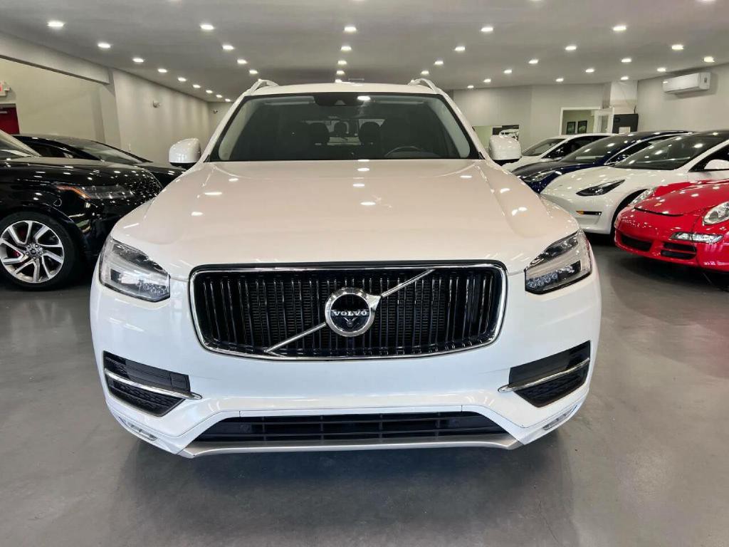 2018 Volvo XC90 Image 2