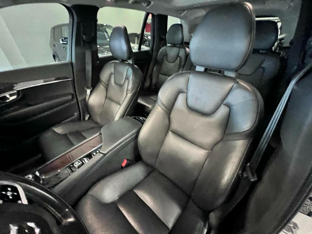 2018 Volvo XC90 Image 10