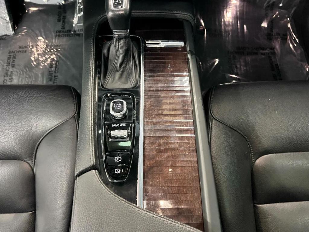 2018 Volvo XC90 Image 19