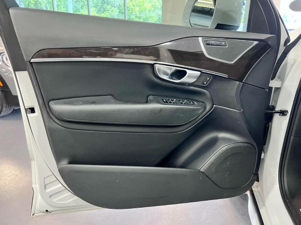 2018 Volvo XC90 Image 24