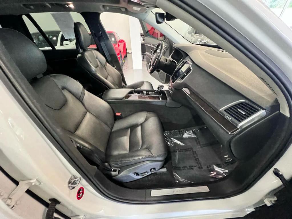 2018 Volvo XC90 Image 27