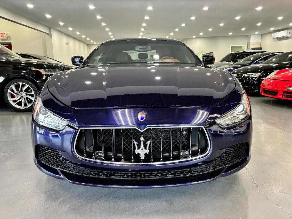 2016 Maserati Ghibli Image 2