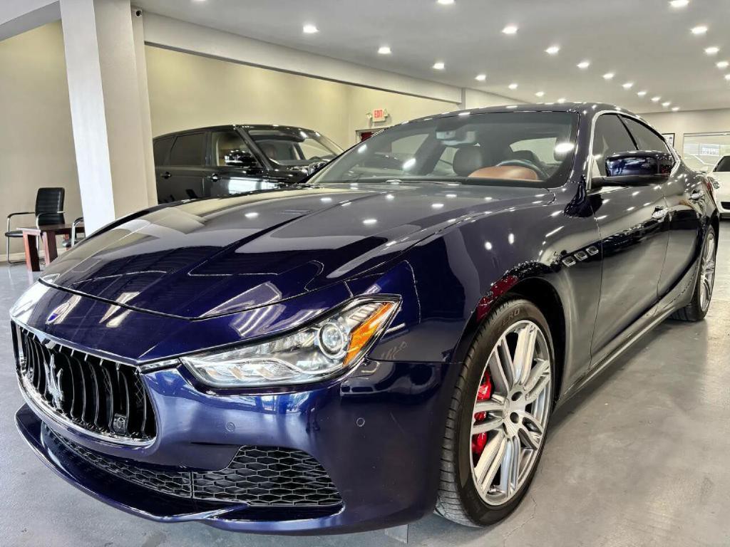 2016 Maserati Ghibli Image 3