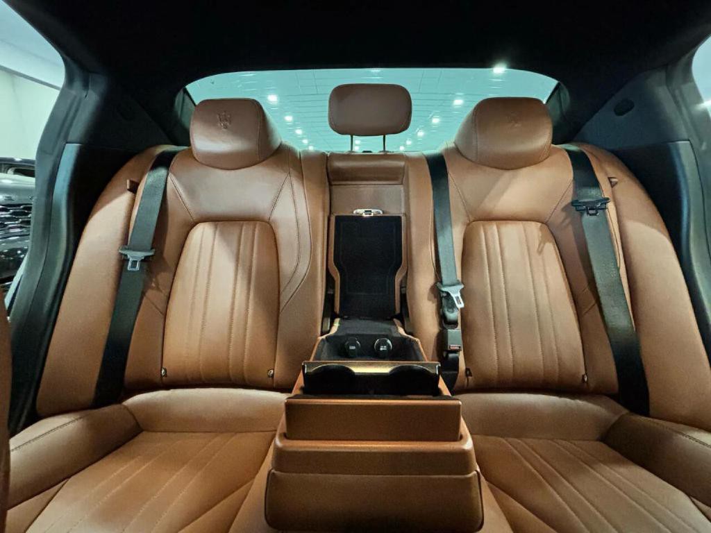 2016 Maserati Ghibli Image 17
