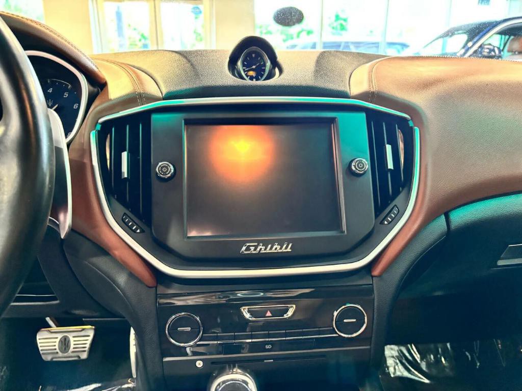 2016 Maserati Ghibli Image 28