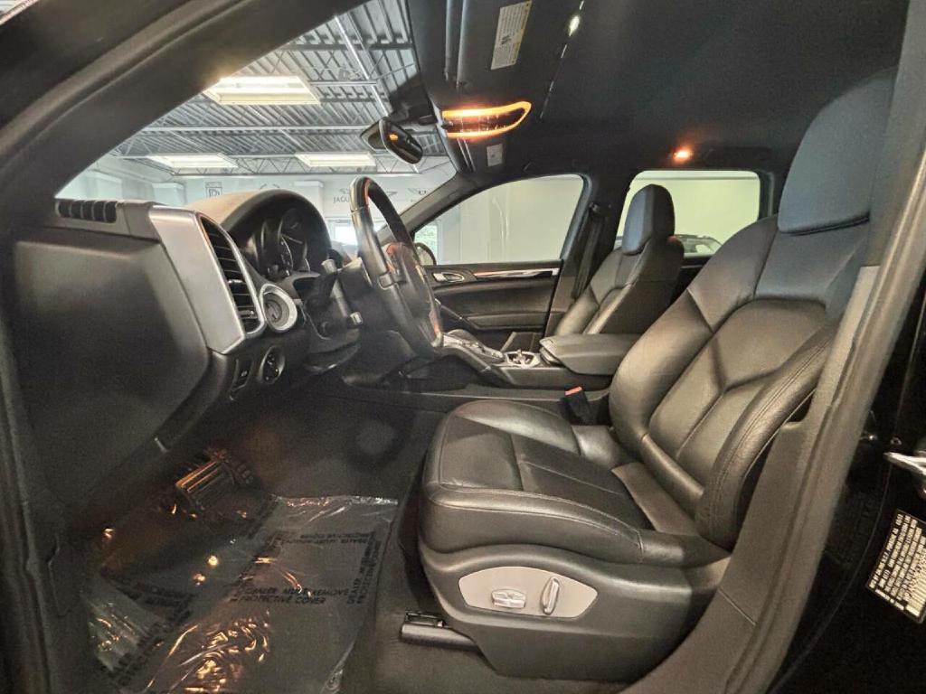 2012 Porsche Cayenne Image 9