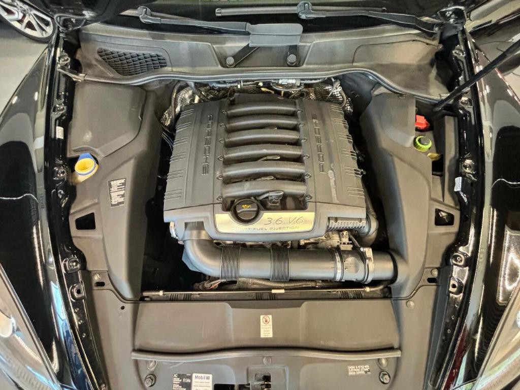 2012 Porsche Cayenne Image 42