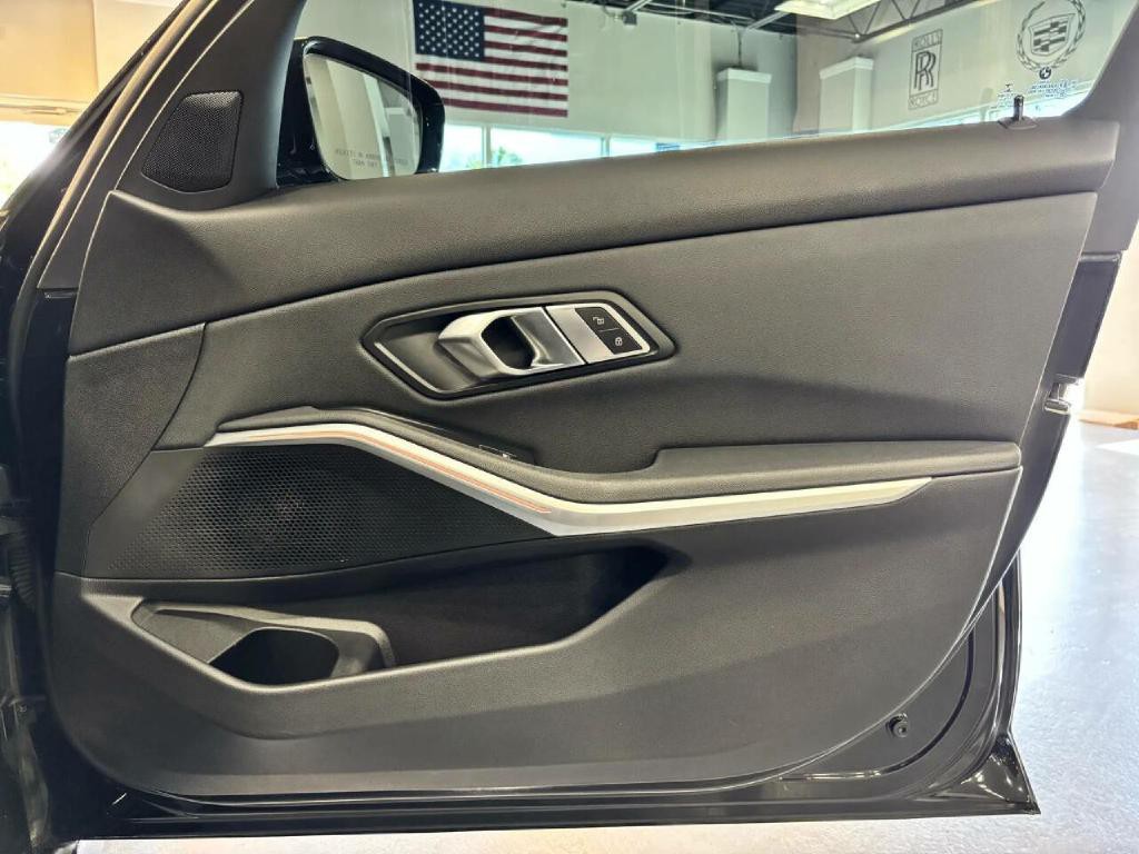2020 BMW 3 Series Image 38