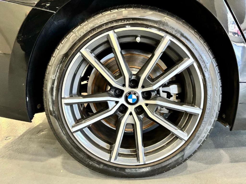 2020 BMW 3 Series Image 44